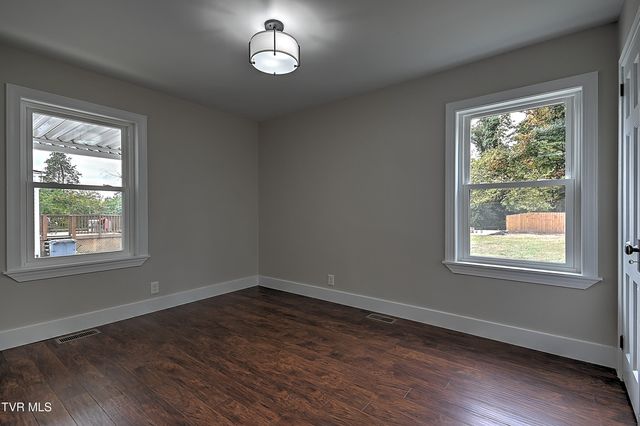 3236 Ashley Street, Kingsport, TN 37664