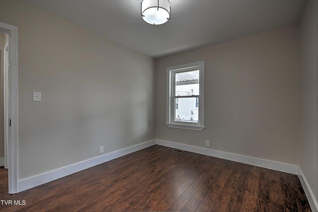 3236 Ashley Street, Kingsport, TN 37664