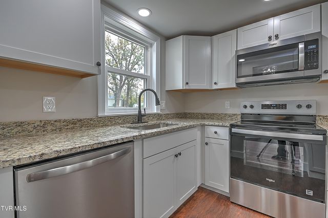 3236 Ashley Street, Kingsport, TN 37664