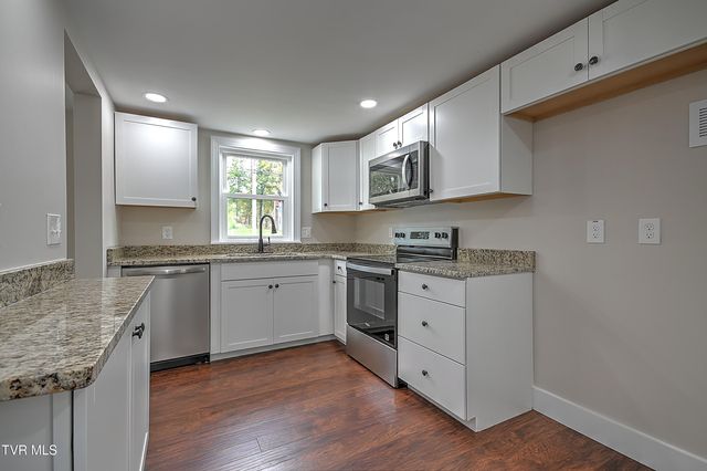 3236 Ashley Street, Kingsport, TN 37664