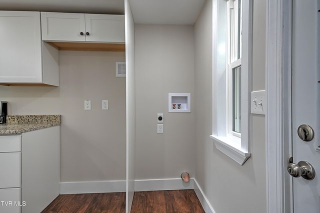 3236 Ashley Street, Kingsport, TN 37664