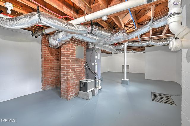 3236 Ashley Street, Kingsport, TN 37664