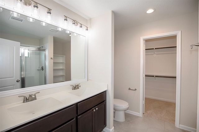 8215 Oakleaf Meadow Court, Rosharon, TX 77583