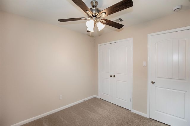 8215 Oakleaf Meadow Court, Rosharon, TX 77583