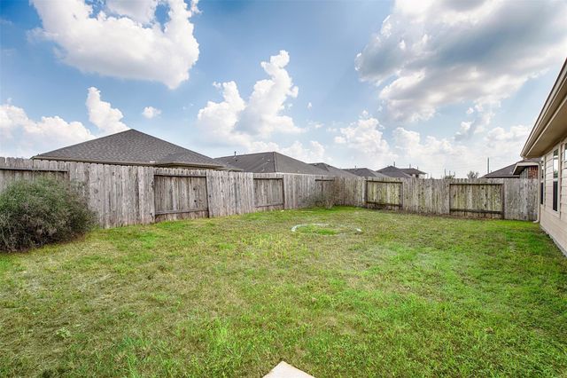 8215 Oakleaf Meadow Court, Rosharon, TX 77583