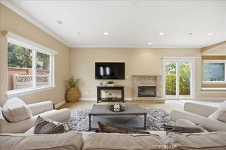 1805 Speyer Lane B, Redondo Beach, CA 90278