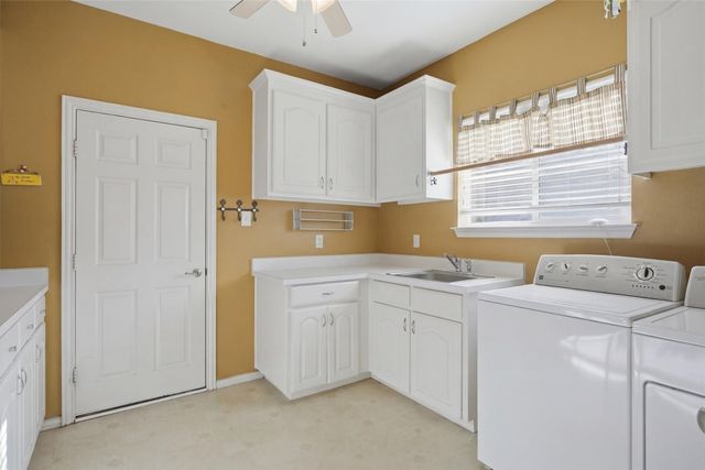 300 Canadian Trail, Mansfield, TX 76063