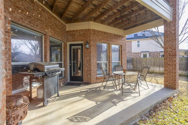 300 Canadian Trail, Mansfield, TX 76063