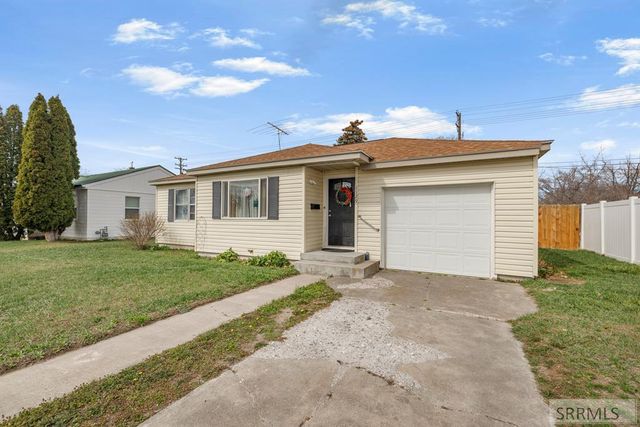 1129 Sunset Avenue, Blackfoot, ID 83221