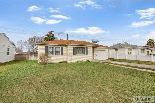 1129 Sunset Avenue, Blackfoot, ID 83221