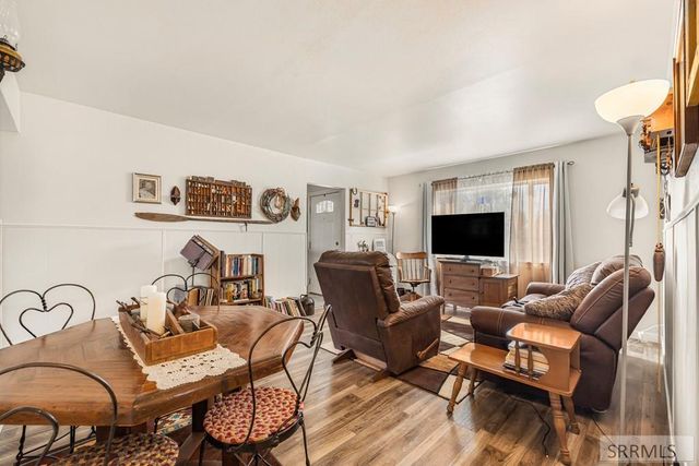 1129 Sunset Avenue, Blackfoot, ID 83221