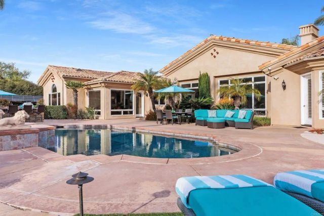 13138 Caminito Mendiola, San Diego, CA 92130
