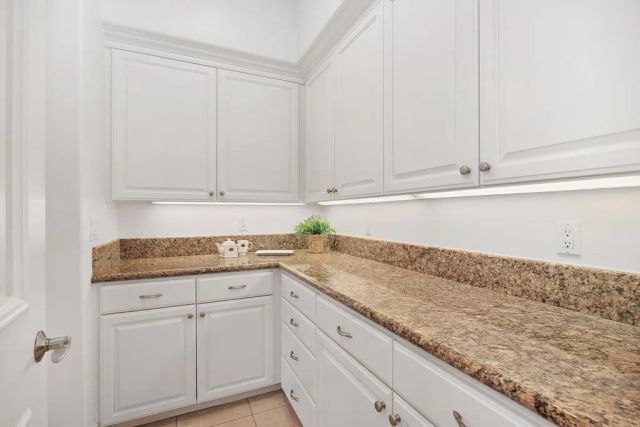 13138 Caminito Mendiola, San Diego, CA 92130