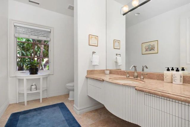 13138 Caminito Mendiola, San Diego, CA 92130