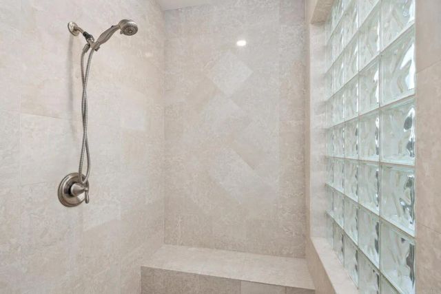 13138 Caminito Mendiola, San Diego, CA 92130