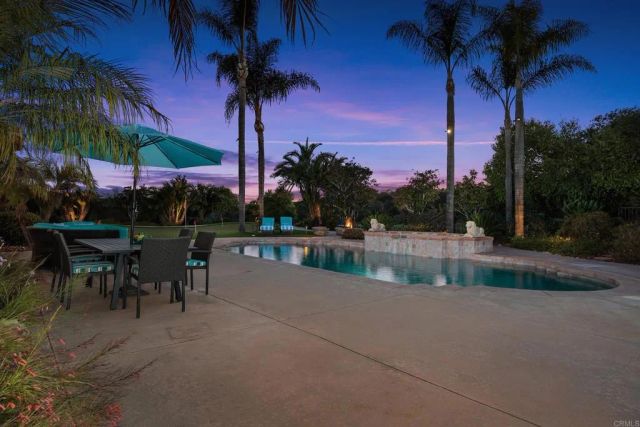 13138 Caminito Mendiola, San Diego, CA 92130