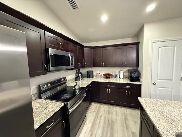 3357 Navajo Avenue, Palm Bay, FL 32908