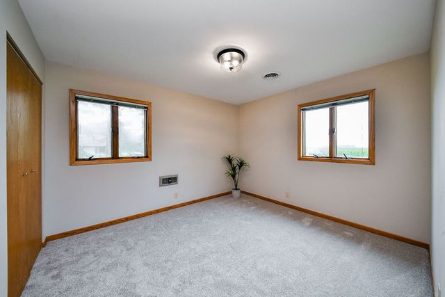 2S557 Bliss Road, Sugar Grove, IL 60554