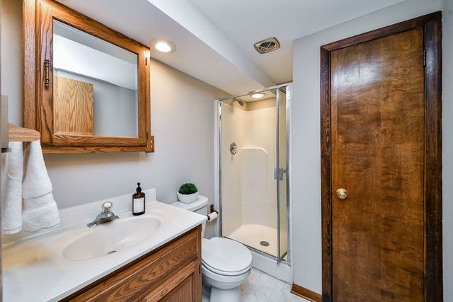 2S557 Bliss Road, Sugar Grove, IL 60554
