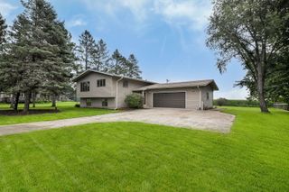 2S557 Bliss Road, Sugar Grove, IL 60554