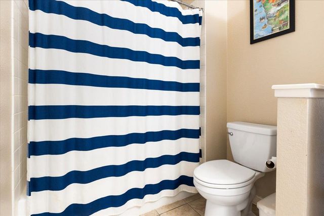 4391 Burgess Dr, Sacramento, CA 95838