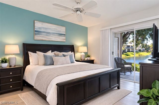 1250 Yesica Ann CIR E102, Naples, FL 34110