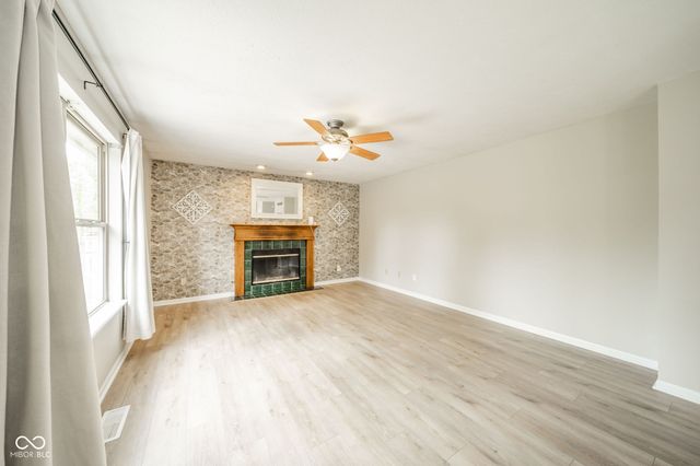 12543 Geist Cove Drive, Indianapolis, IN 46236
