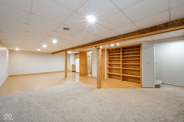 12543 Geist Cove Drive, Indianapolis, IN 46236