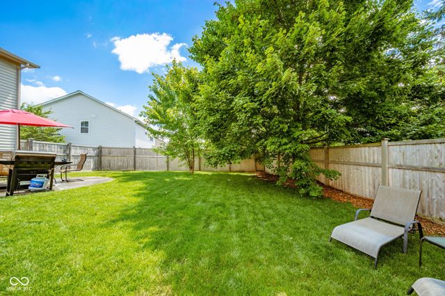12543 Geist Cove Drive, Indianapolis, IN 46236