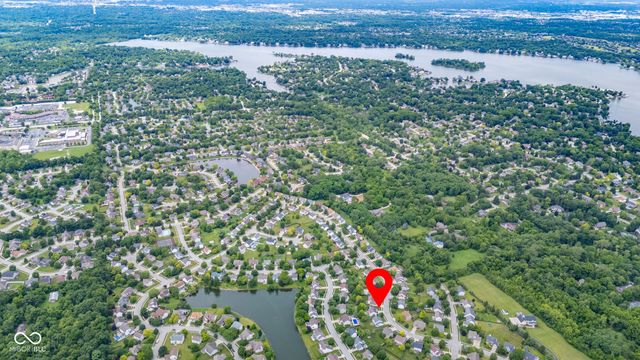 12543 Geist Cove Drive, Indianapolis, IN 46236