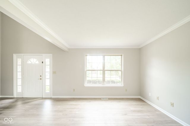 12543 Geist Cove Drive, Indianapolis, IN 46236
