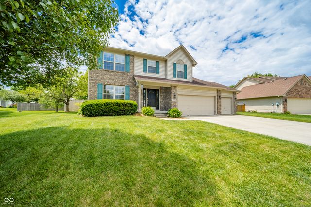 12543 Geist Cove Drive, Indianapolis, IN 46236