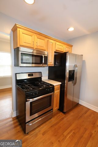 285 Oxford Place NE 2, Atlanta, GA 30307