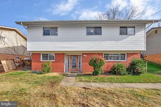 1310 ASHEVILLE RD, District Heights, MD 20747