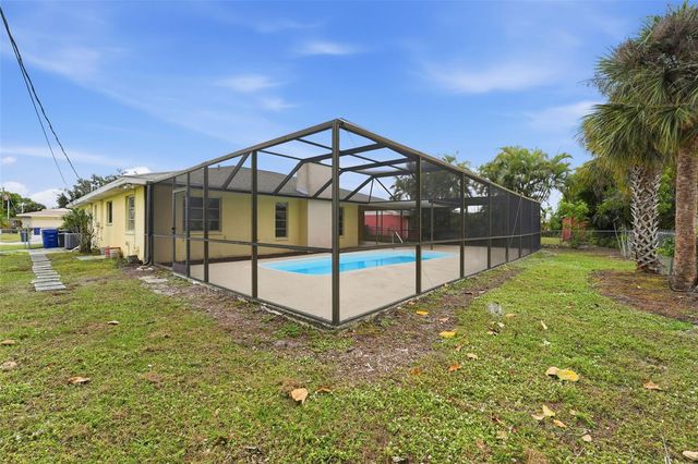 285 LORRAINE AVENUE, Venice, FL 34293