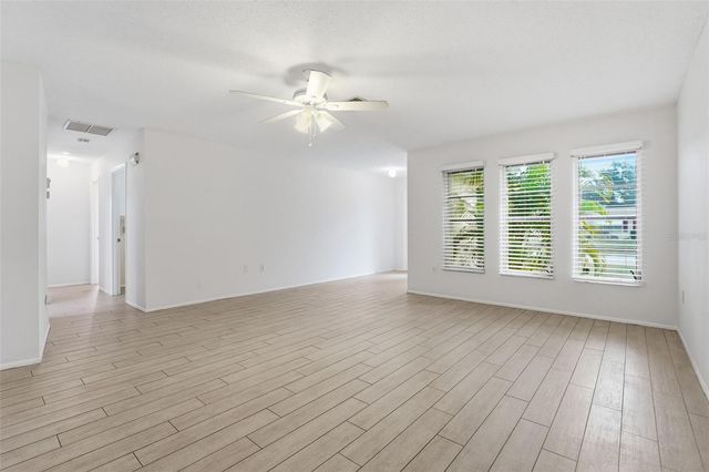 285 LORRAINE AVENUE, Venice, FL 34293