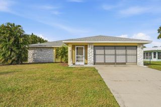 285 LORRAINE AVENUE, Venice, FL 34293