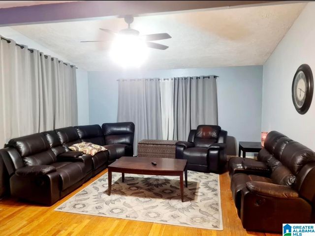 1525 NW RIDGE STREET, Cullman, AL 35055