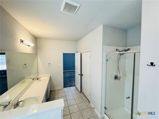 8907 Ladbroke Grove, Converse, TX 78109