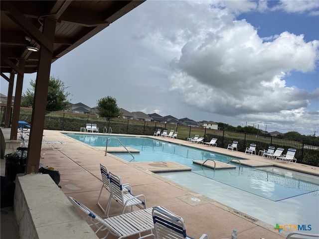 8907 Ladbroke Grove, Converse, TX 78109