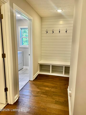 305 Butterfield Dr, Elizabethtown, KY 42701