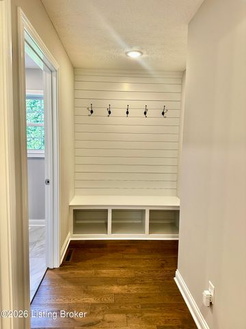 305 Butterfield Dr, Elizabethtown, KY 42701