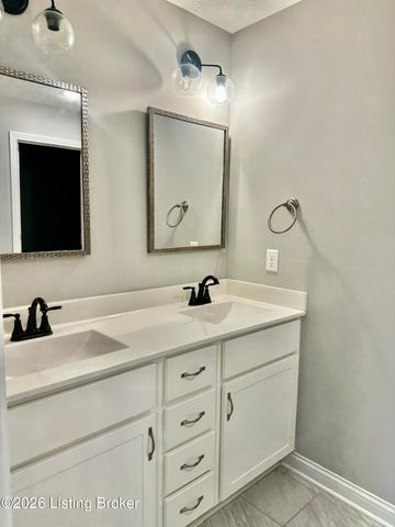 305 Butterfield Dr, Elizabethtown, KY 42701