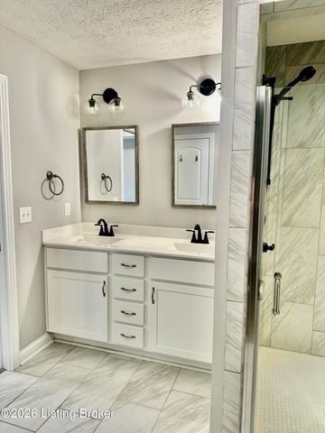 305 Butterfield Dr, Elizabethtown, KY 42701