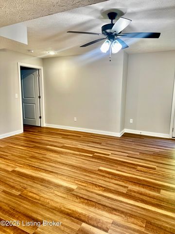 305 Butterfield Dr, Elizabethtown, KY 42701