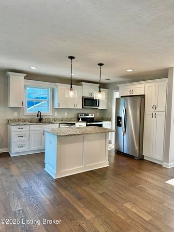 305 Butterfield Dr, Elizabethtown, KY 42701