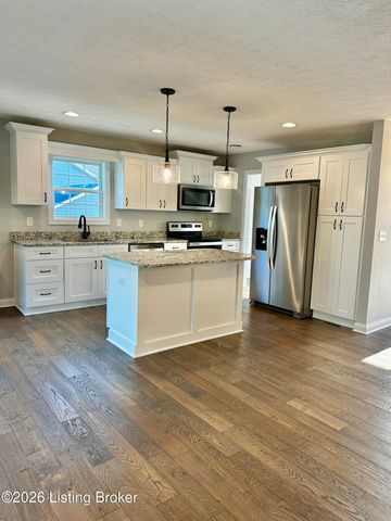 305 Butterfield Dr, Elizabethtown, KY 42701