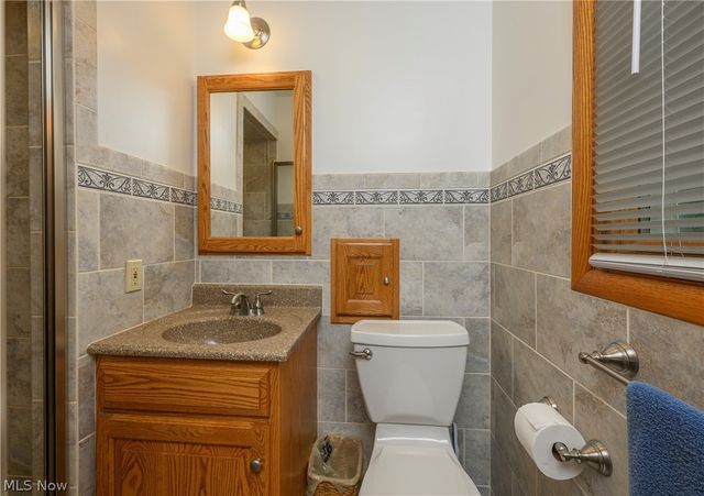 3820 Valley Drive, Norton, OH 44203