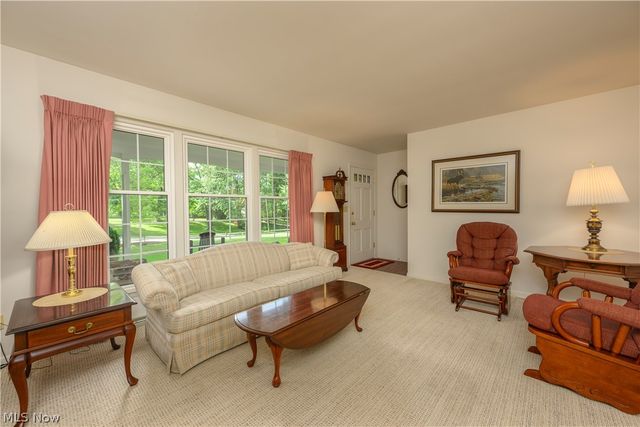 3820 Valley Drive, Norton, OH 44203