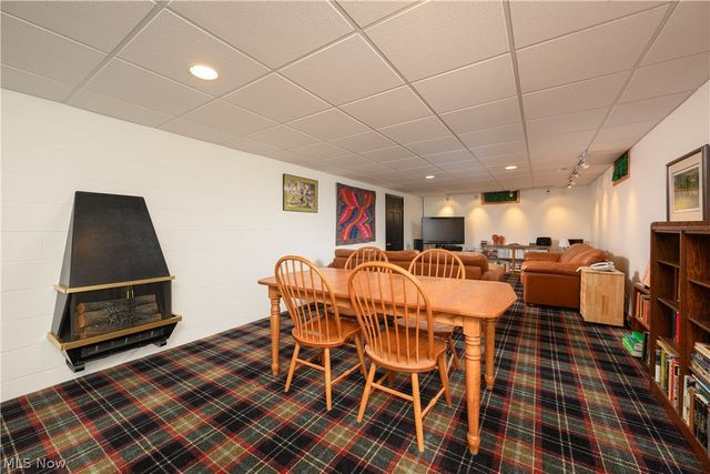 3820 Valley Drive, Norton, OH 44203